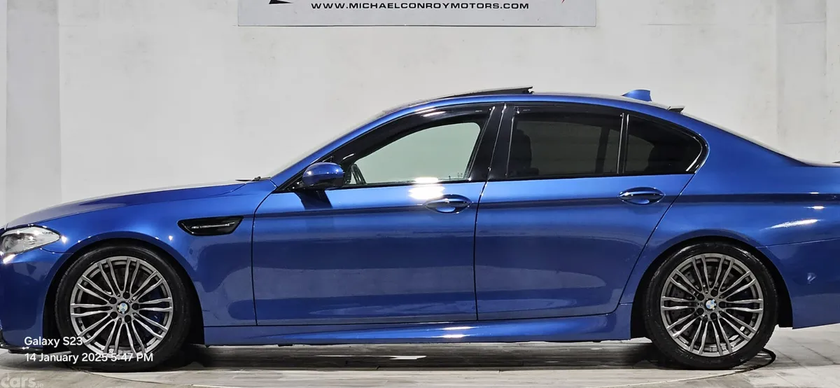 BMW M5 Saloon, Petrol, 2013, Blue