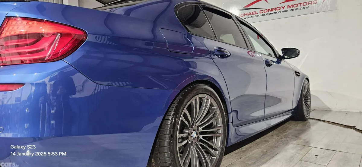 BMW M5 Saloon, Petrol, 2013, Blue