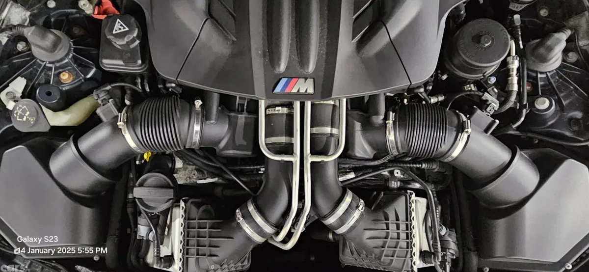 BMW M5 Saloon, Petrol, 2013, Blue
