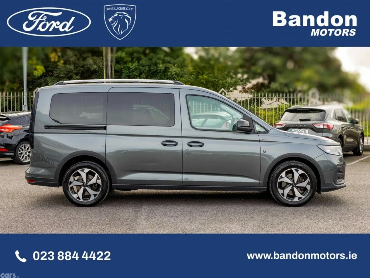 Ford Tourneo Connect MPV, Diesel, 2023, Grey
