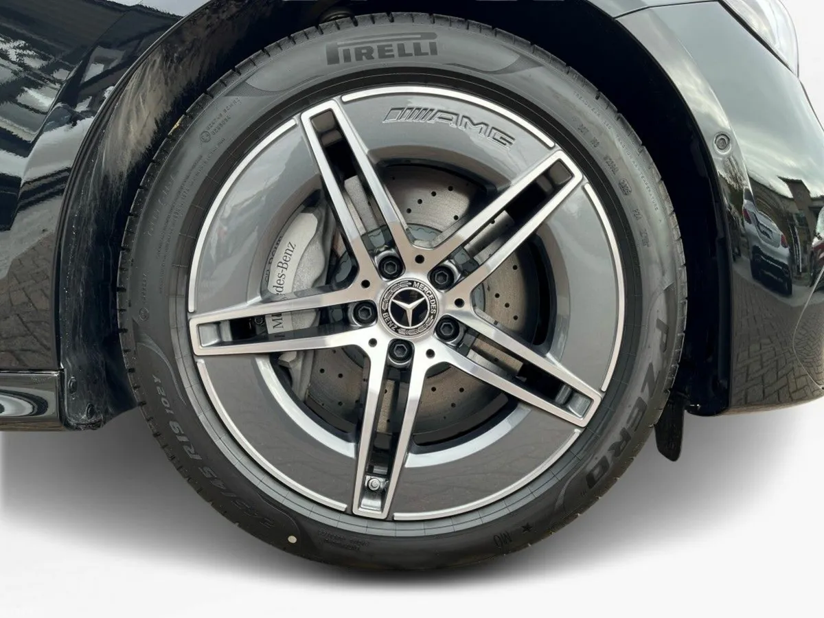 Mercedes-Benz E-Class Saloon, Diesel Plug-in Hybrid, 2026, Black
