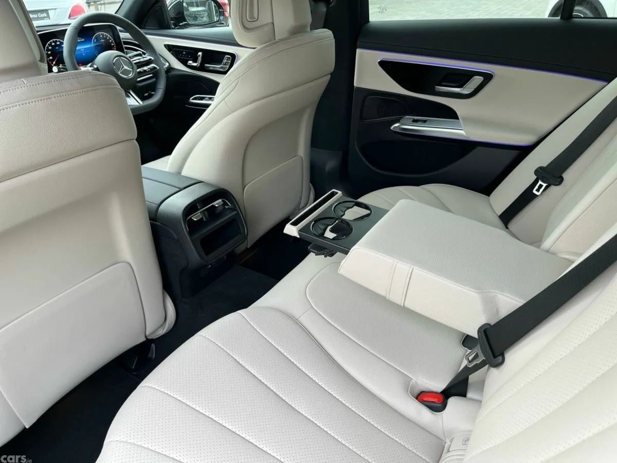 Mercedes-Benz E-Class Saloon, Diesel Plug-in Hybrid, 2026, Black
