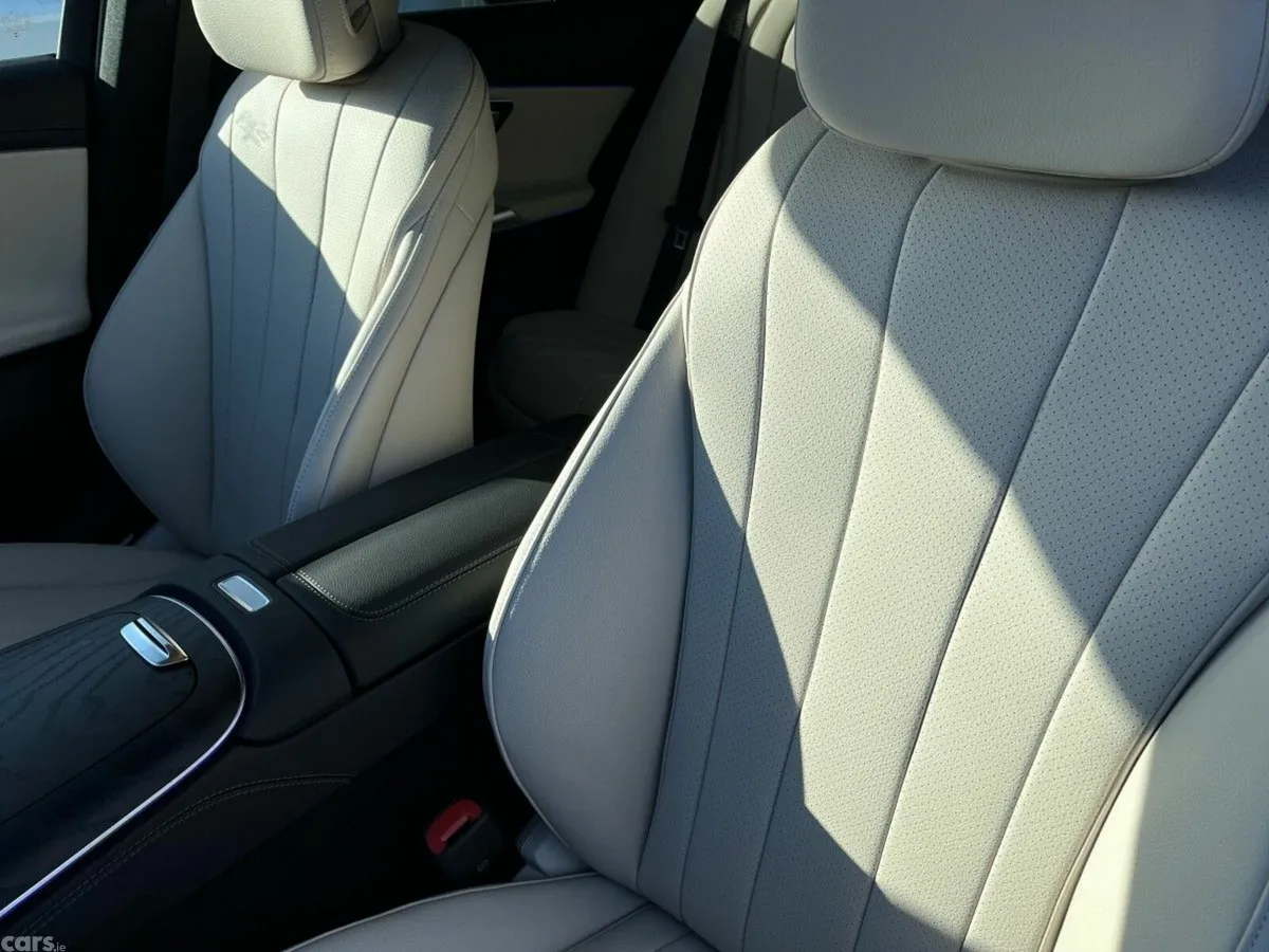 Mercedes-Benz E-Class Saloon, Diesel Plug-in Hybrid, 2026, Black