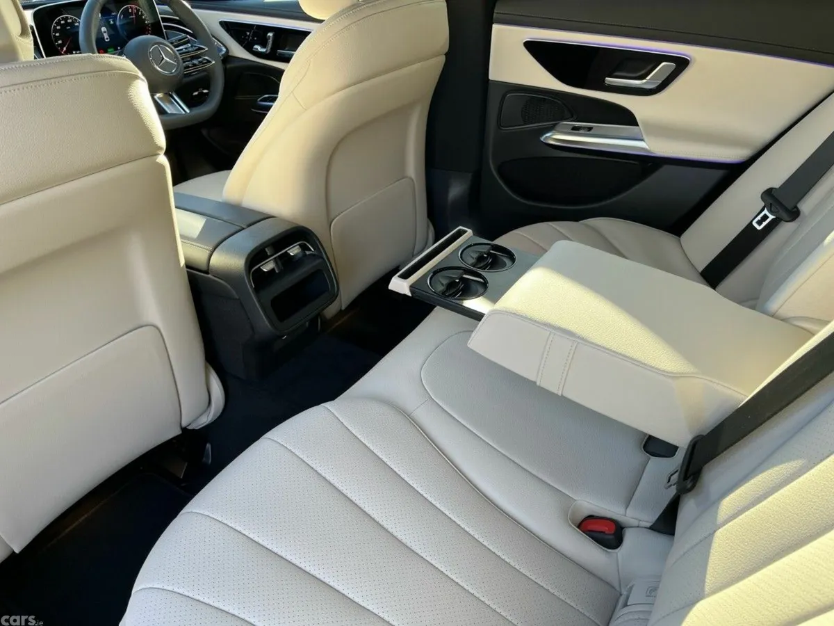 Mercedes-Benz E-Class Saloon, Diesel Plug-in Hybrid, 2026, Black
