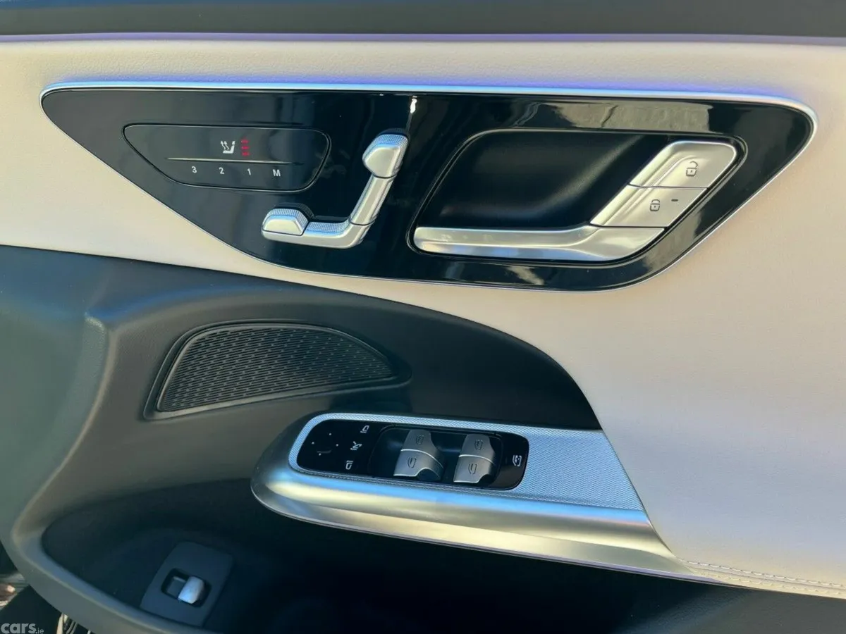 Mercedes-Benz E-Class Saloon, Diesel Plug-in Hybrid, 2026, Black