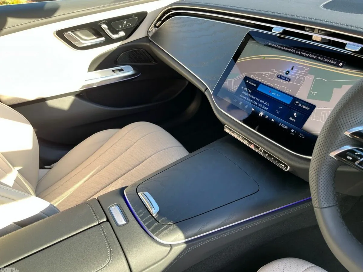Mercedes-Benz E-Class Saloon, Diesel Plug-in Hybrid, 2026, Black