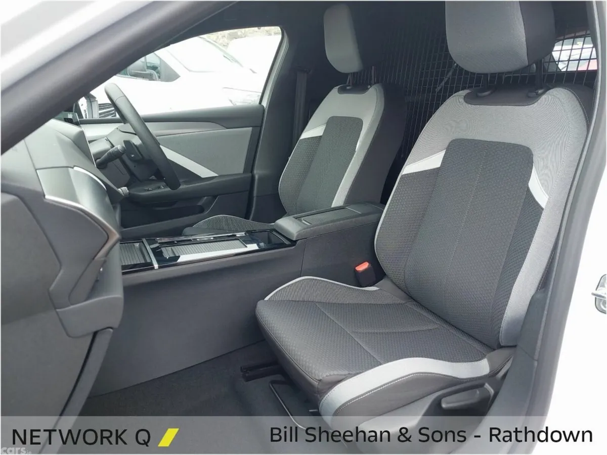 Opel Astra Van, Diesel, 2026, White