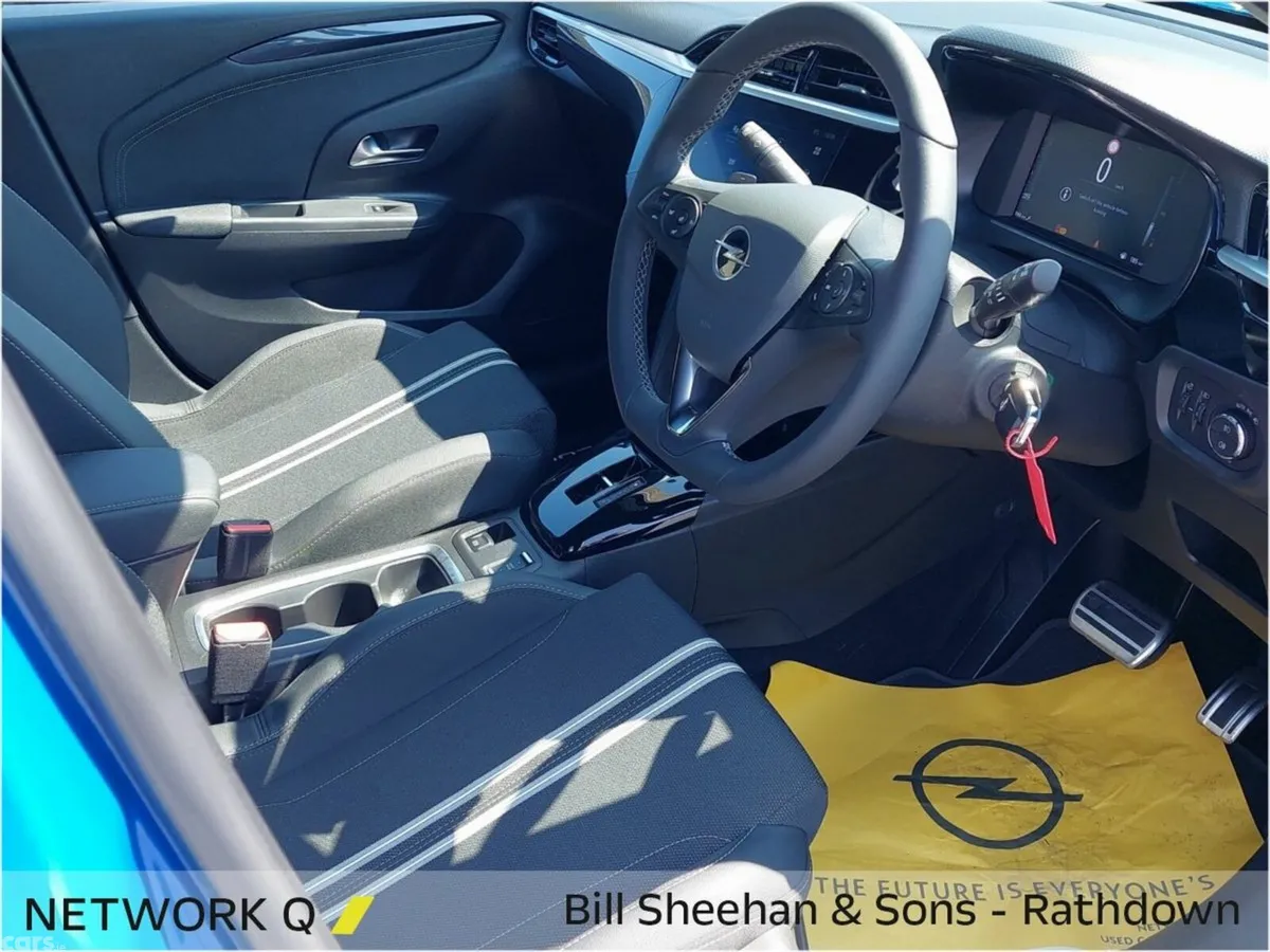 Opel Corsa Hatchback, Petrol, 2024, Blue