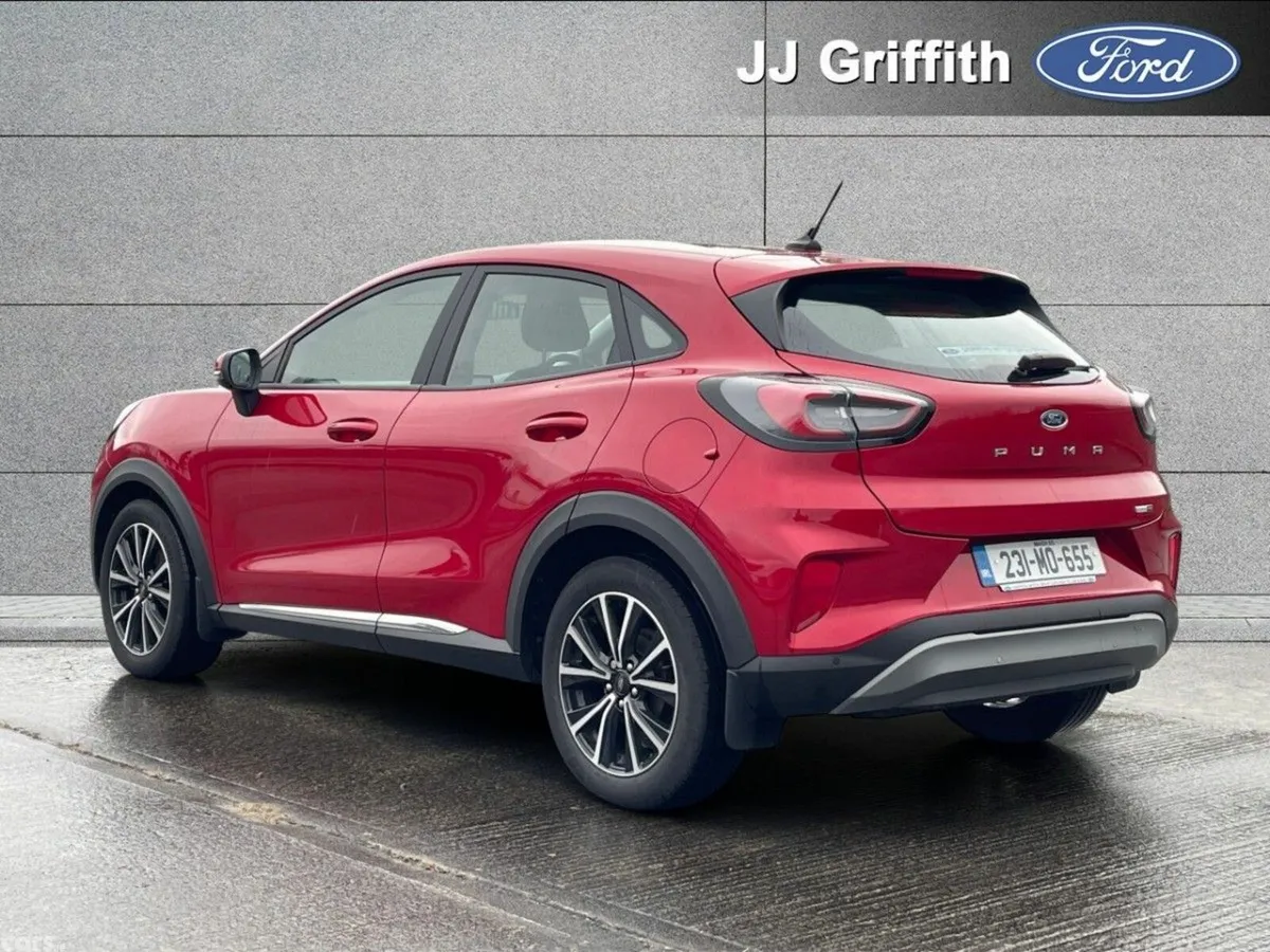 Ford Puma MPV, Petrol Hybrid, 2023, Red