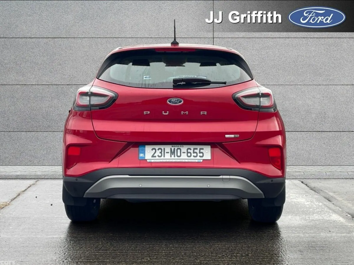 Ford Puma MPV, Petrol Hybrid, 2023, Red