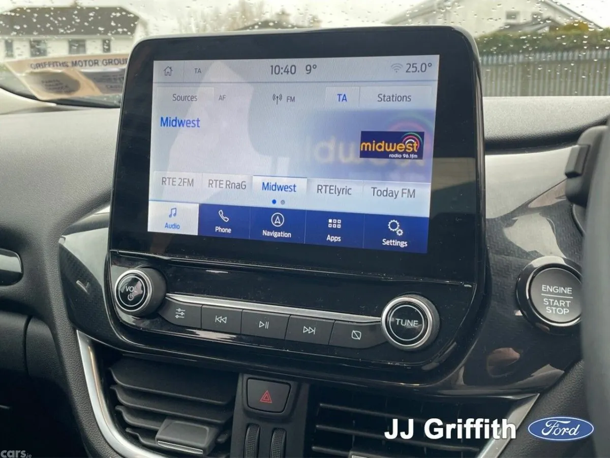 Ford Puma MPV, Petrol Hybrid, 2023, Red