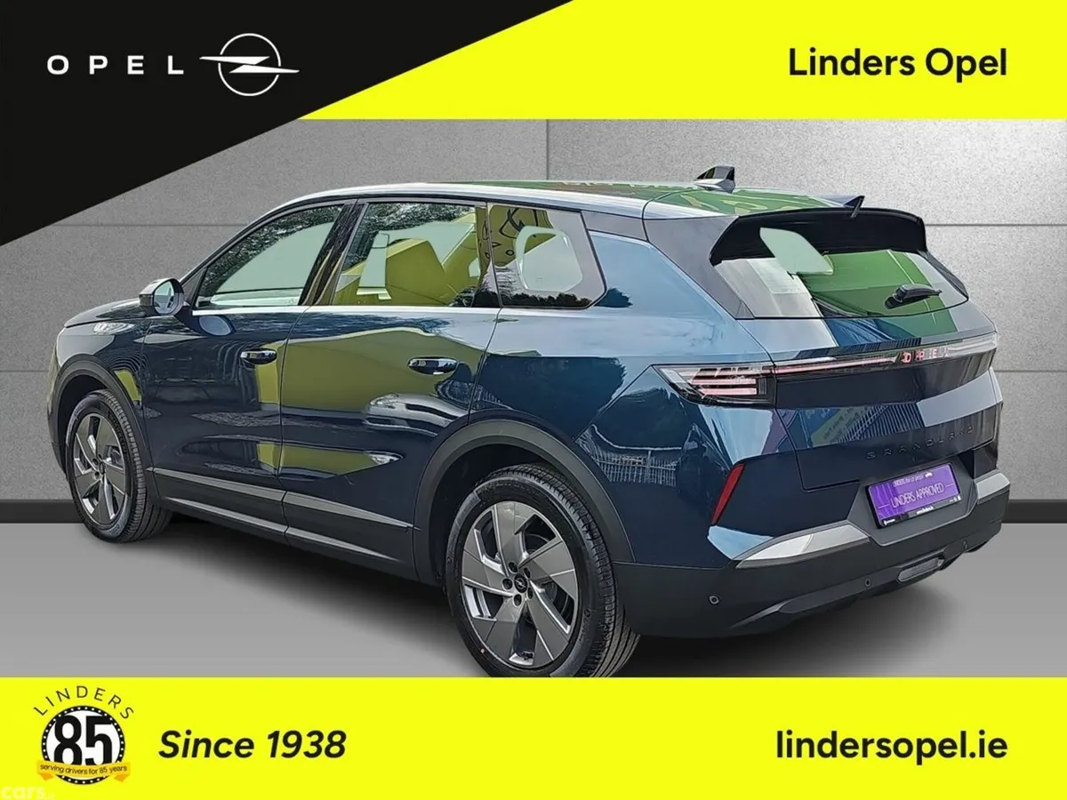 Opel Grandland SUV, Electric, 2027, Blue