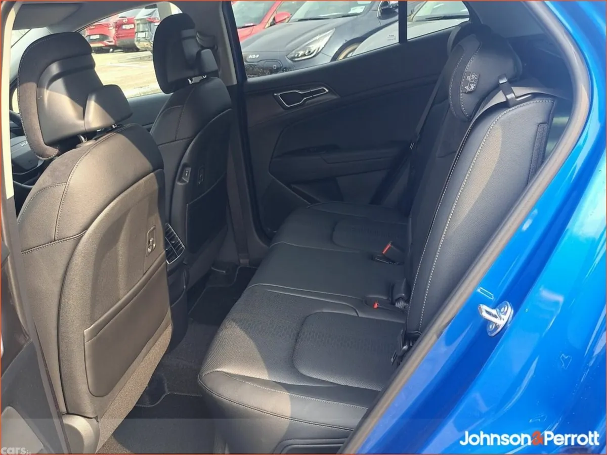 Kia Sportage SUV, Diesel Hybrid, 2026, 