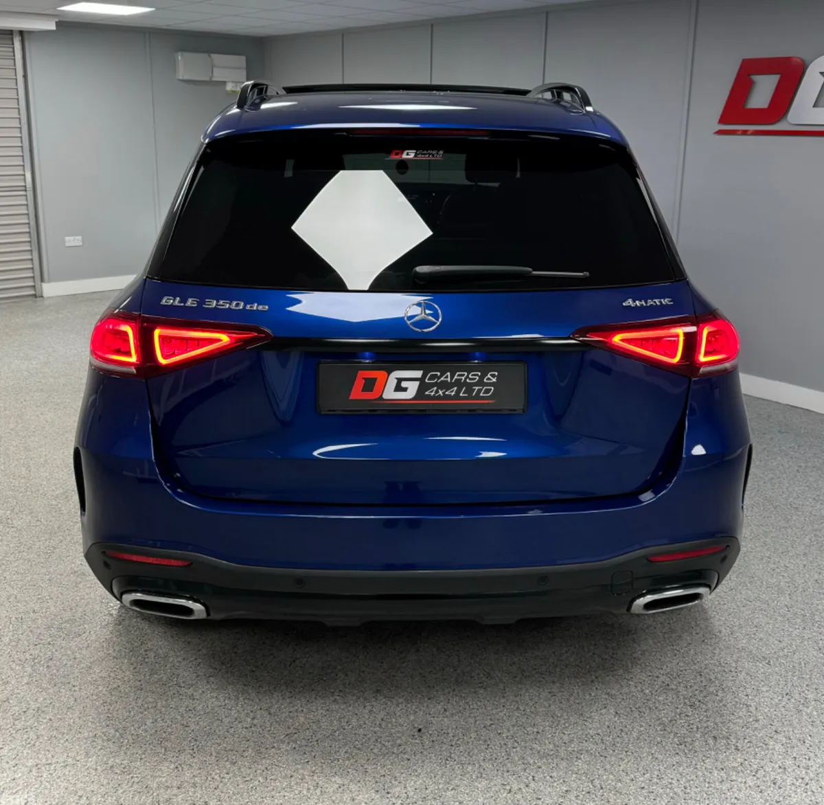 Mercedes-Benz GLE SUV, Diesel Hybrid, 2021, Blue