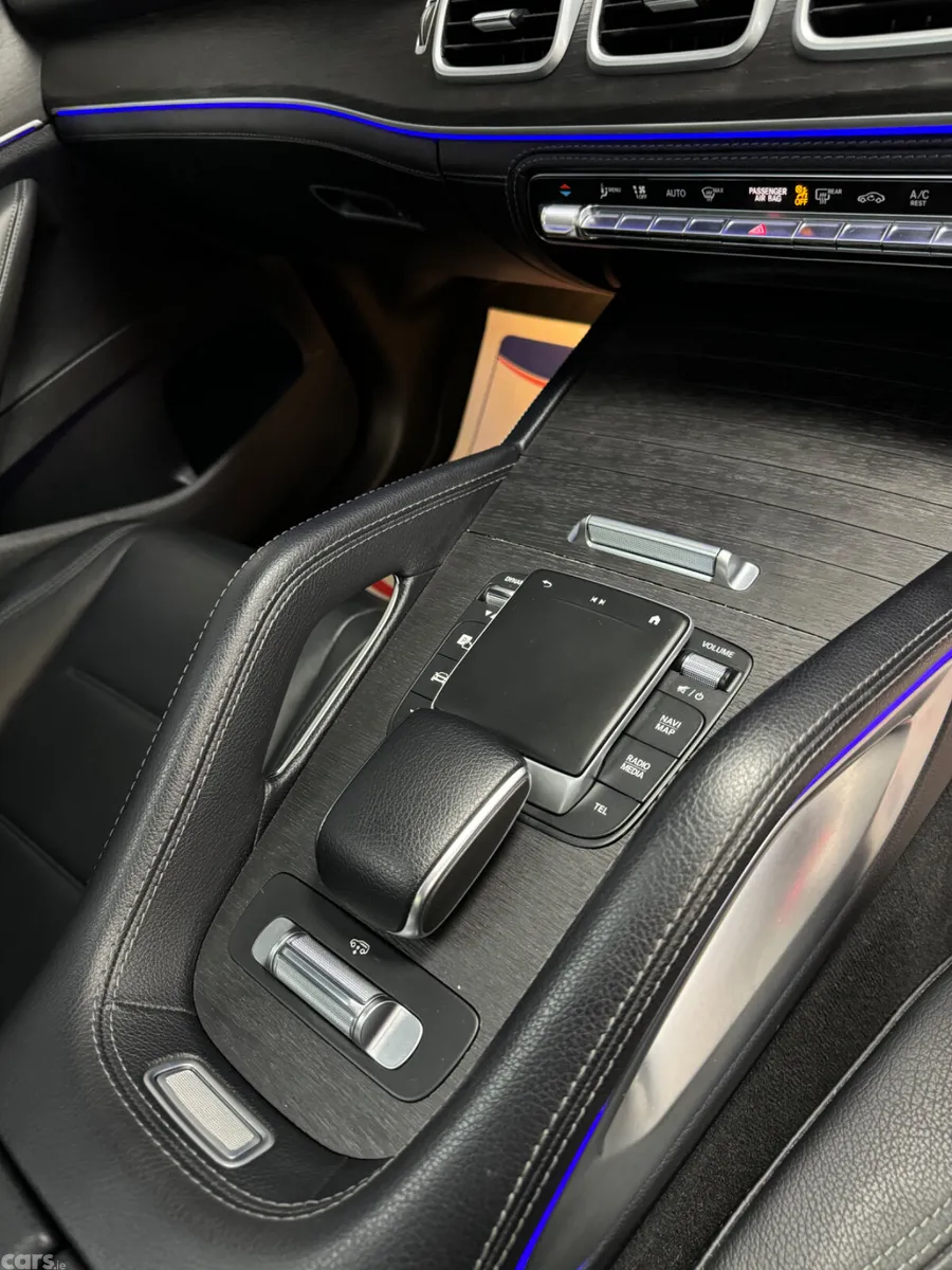 Mercedes-Benz GLE SUV, Diesel Hybrid, 2021, Blue