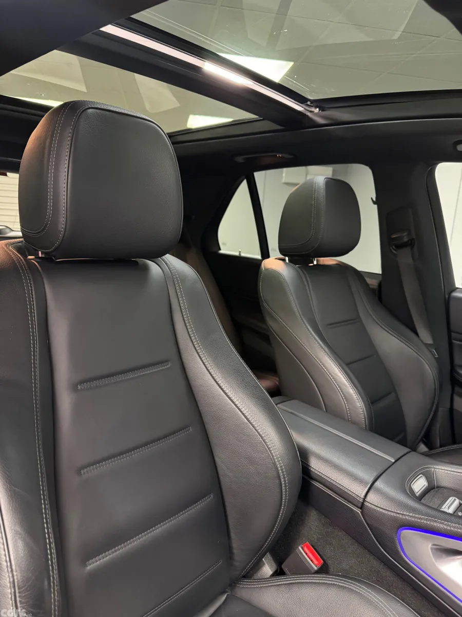 Mercedes-Benz GLE SUV, Diesel Hybrid, 2021, Blue