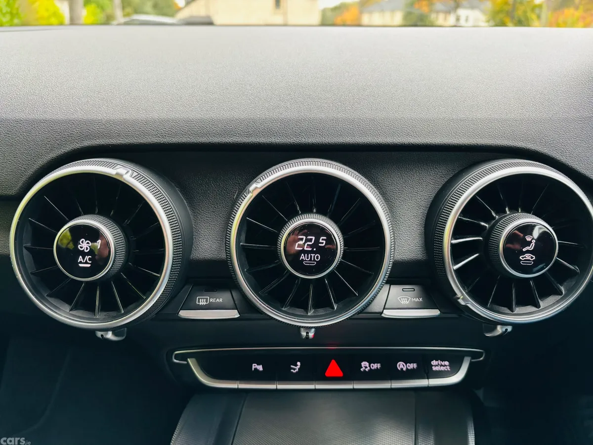 Audi TT Coupe, Petrol, 2016, White