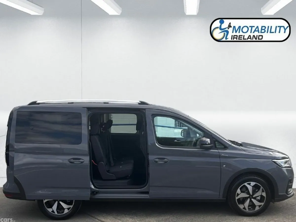 Ford Tourneo Connect MPV, Diesel, 2026, Grey