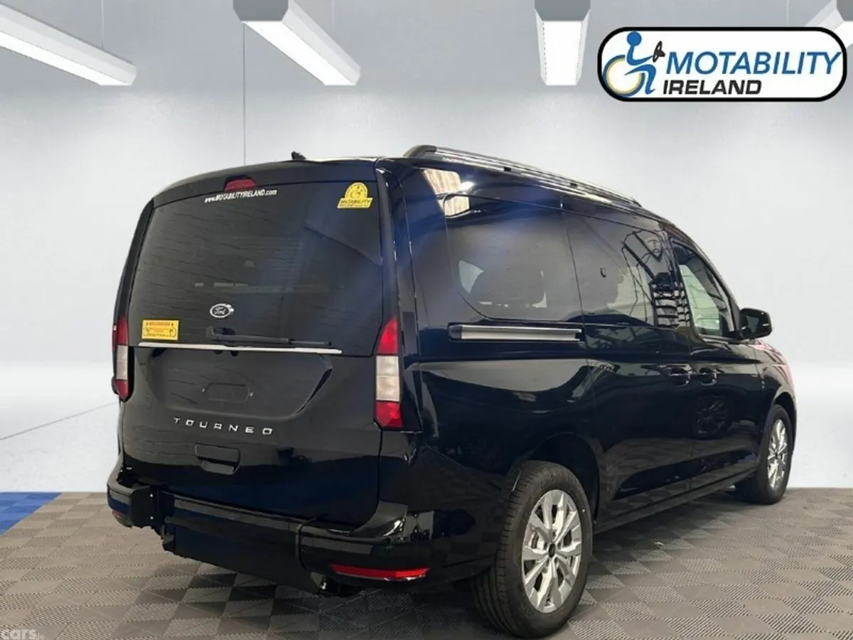 Ford Tourneo Connect MPV, Diesel, 2026, Black