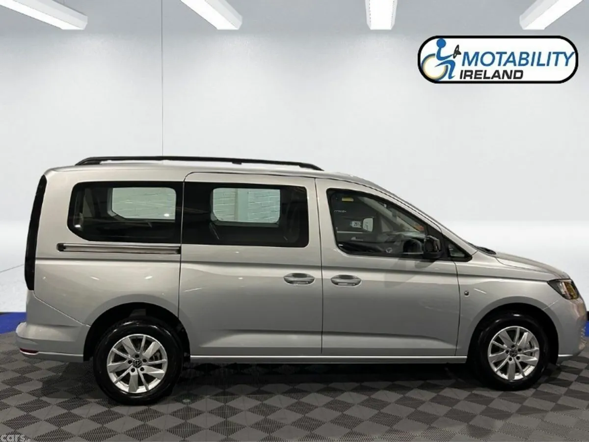 Volkswagen Caddy Maxi Life MPV, Diesel, 2026, Silver