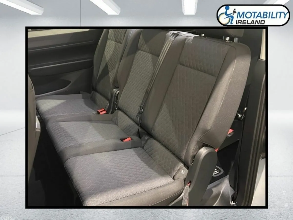 Volkswagen Caddy Maxi Life MPV, Diesel, 2026, Silver