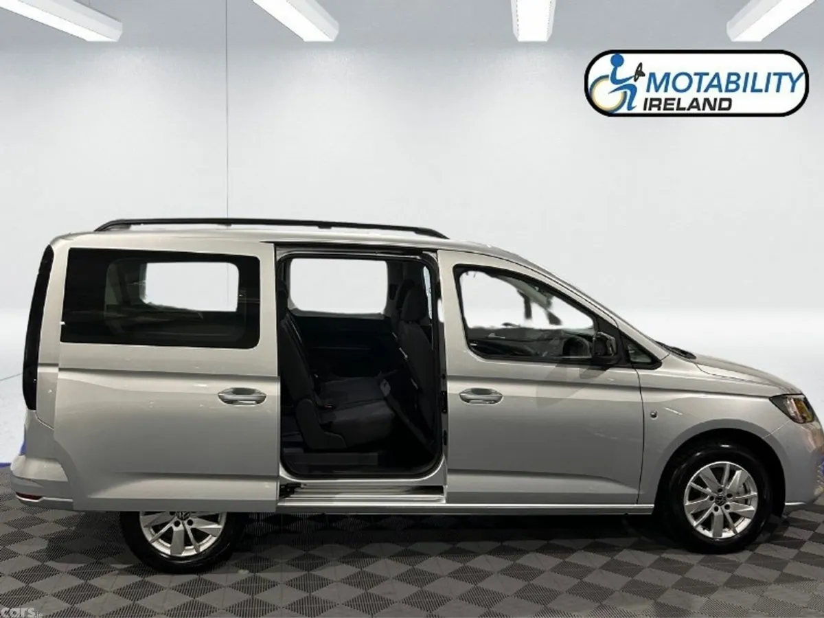 Volkswagen Caddy Maxi Life MPV, Diesel, 2026, Silver