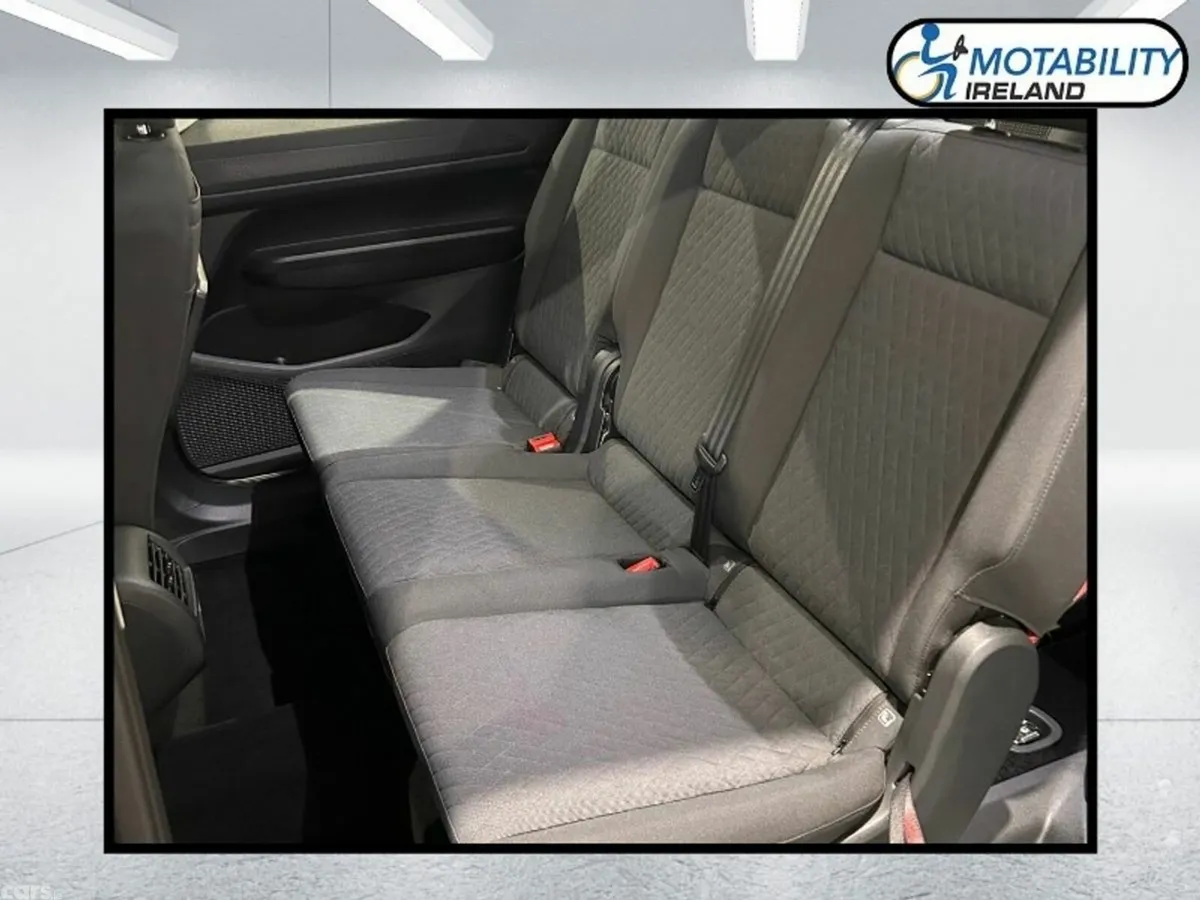 Volkswagen Caddy Maxi Life MPV, Diesel, 2026, Grey