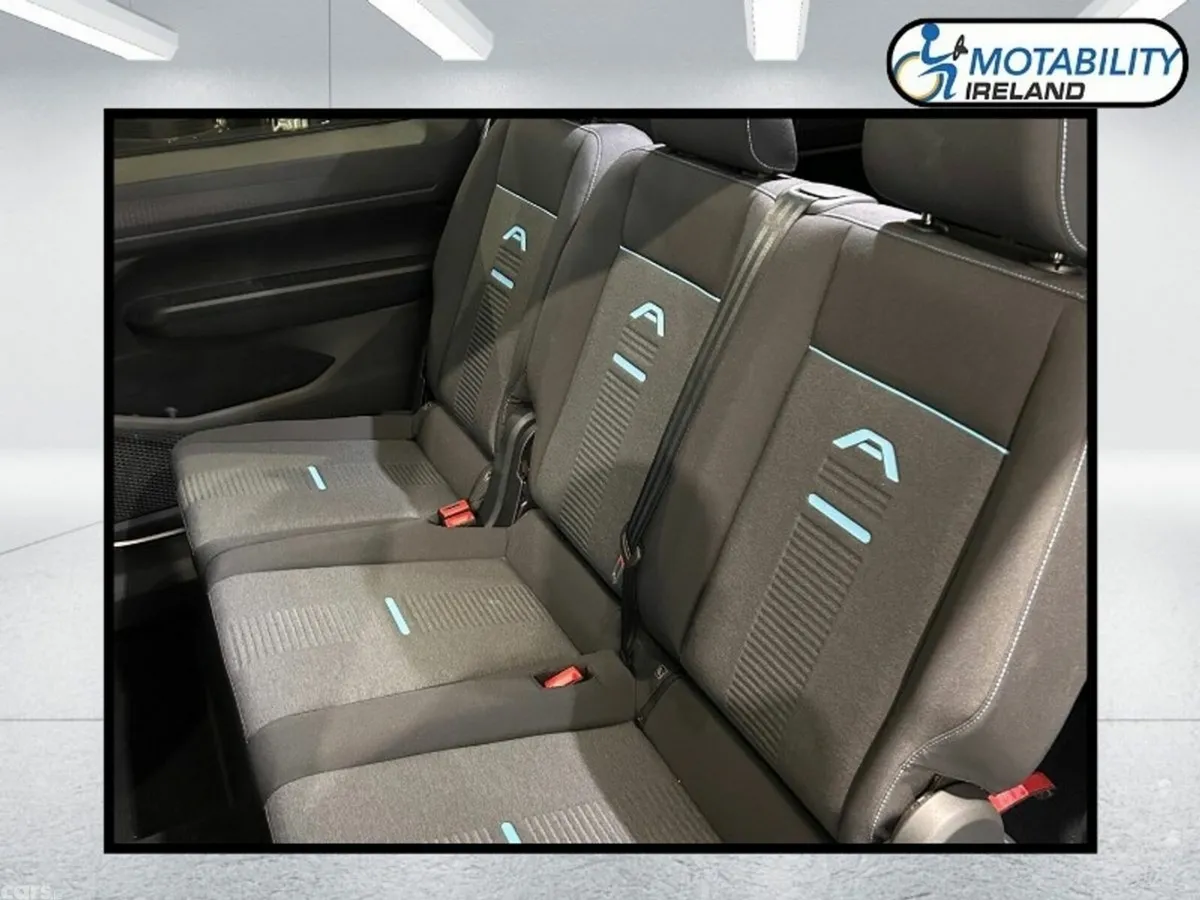 Ford Tourneo Connect MPV, Diesel, 2026, Silver