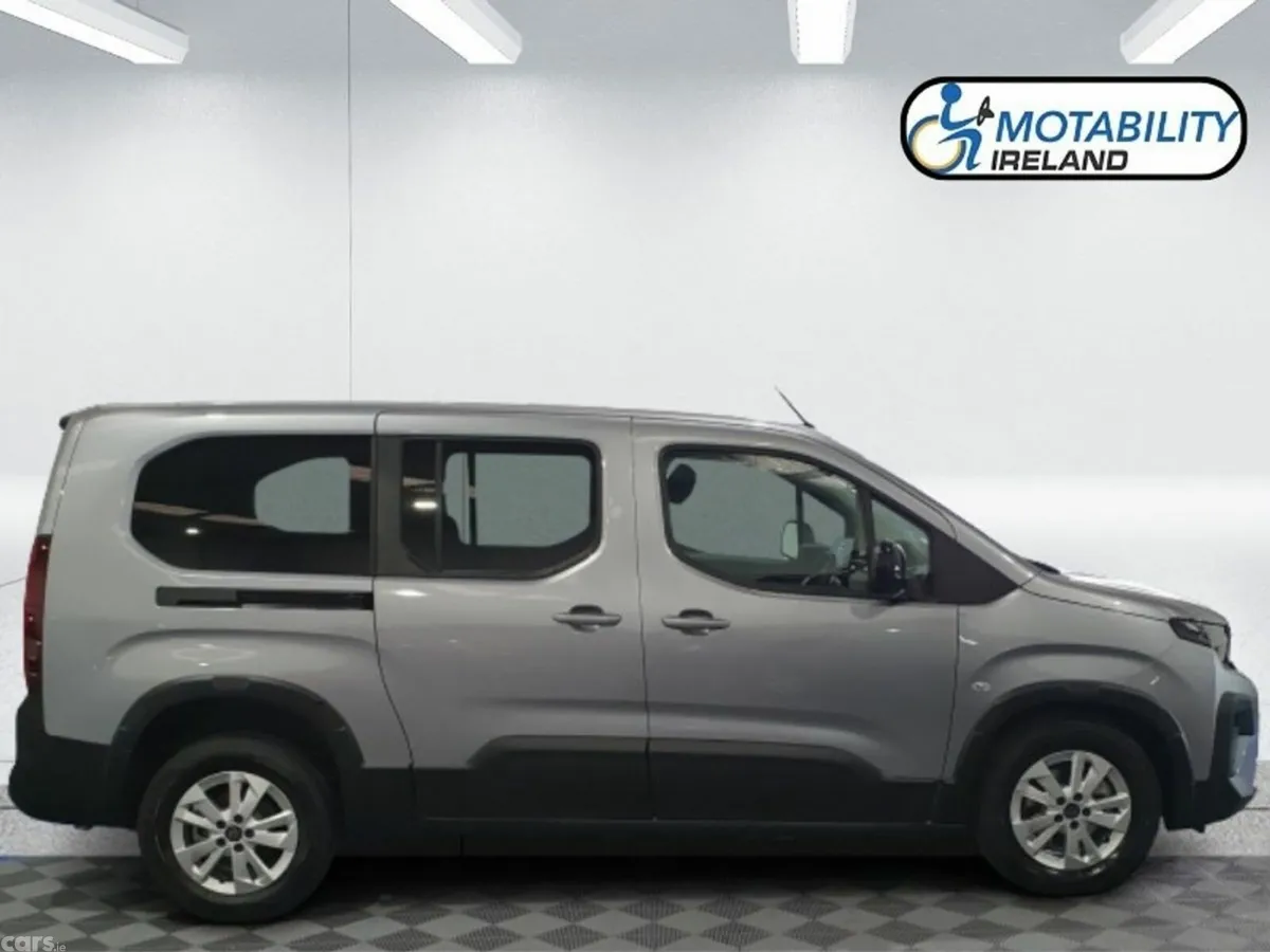 Peugeot Rifter MPV, Diesel, 2026, Grey