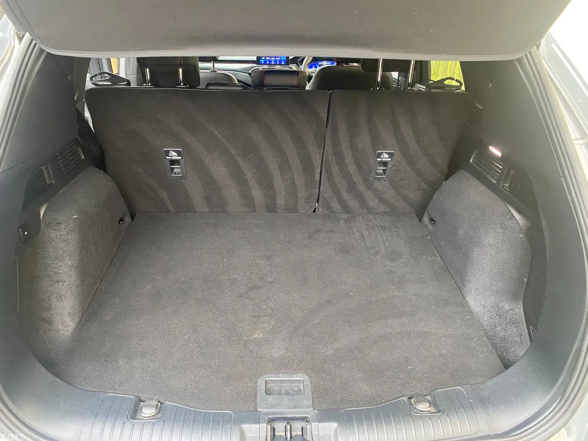 Ford Kuga SUV, Petrol Hybrid, 2022, Grey