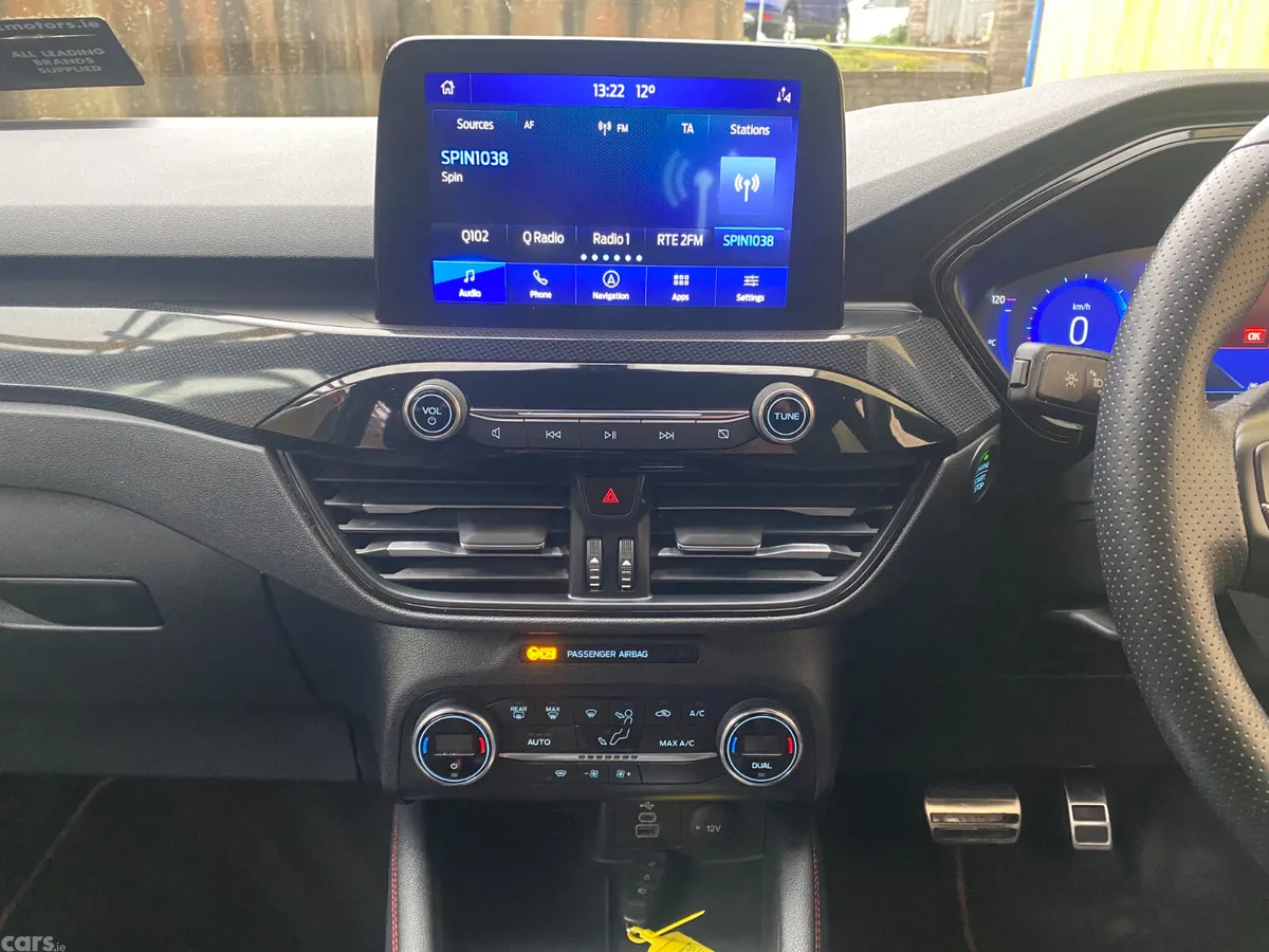 Ford Kuga SUV, Petrol Hybrid, 2022, Grey