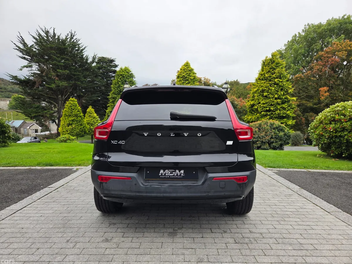 Volvo XC40 SUV, Petrol Plug-in Hybrid, 2020, Black