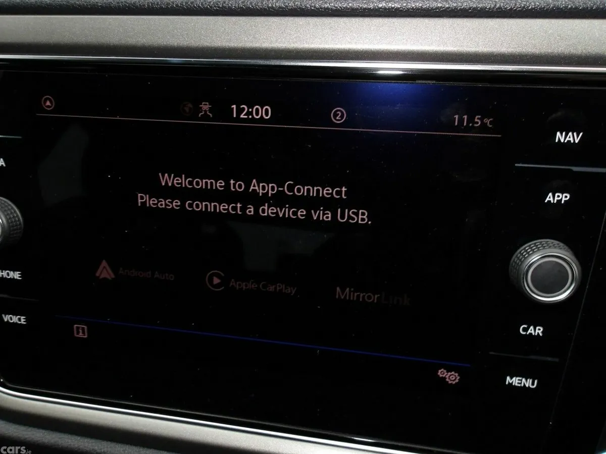 Volkswagen T-Roc SUV, Diesel, 2021, Blue