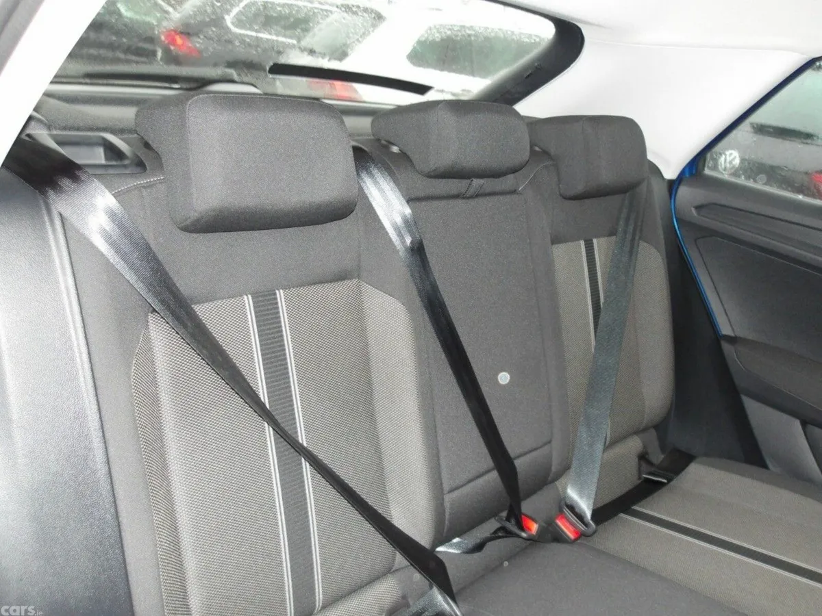 Volkswagen T-Roc SUV, Diesel, 2021, Blue