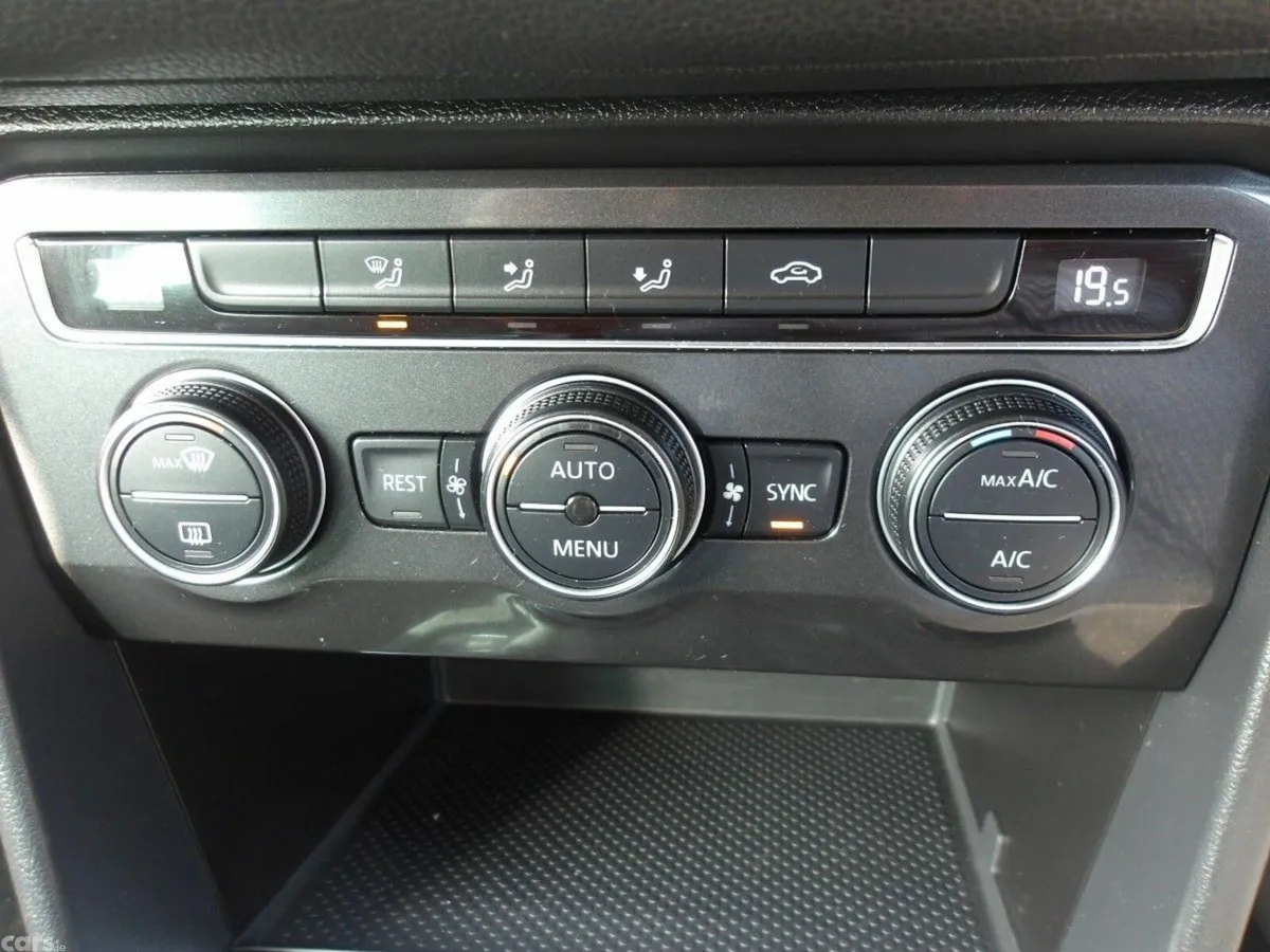 Volkswagen Tiguan SUV, Diesel, 2018, Black