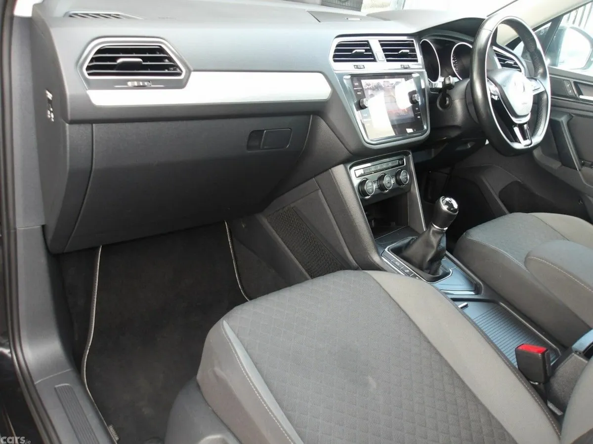 Volkswagen Tiguan SUV, Diesel, 2018, Black