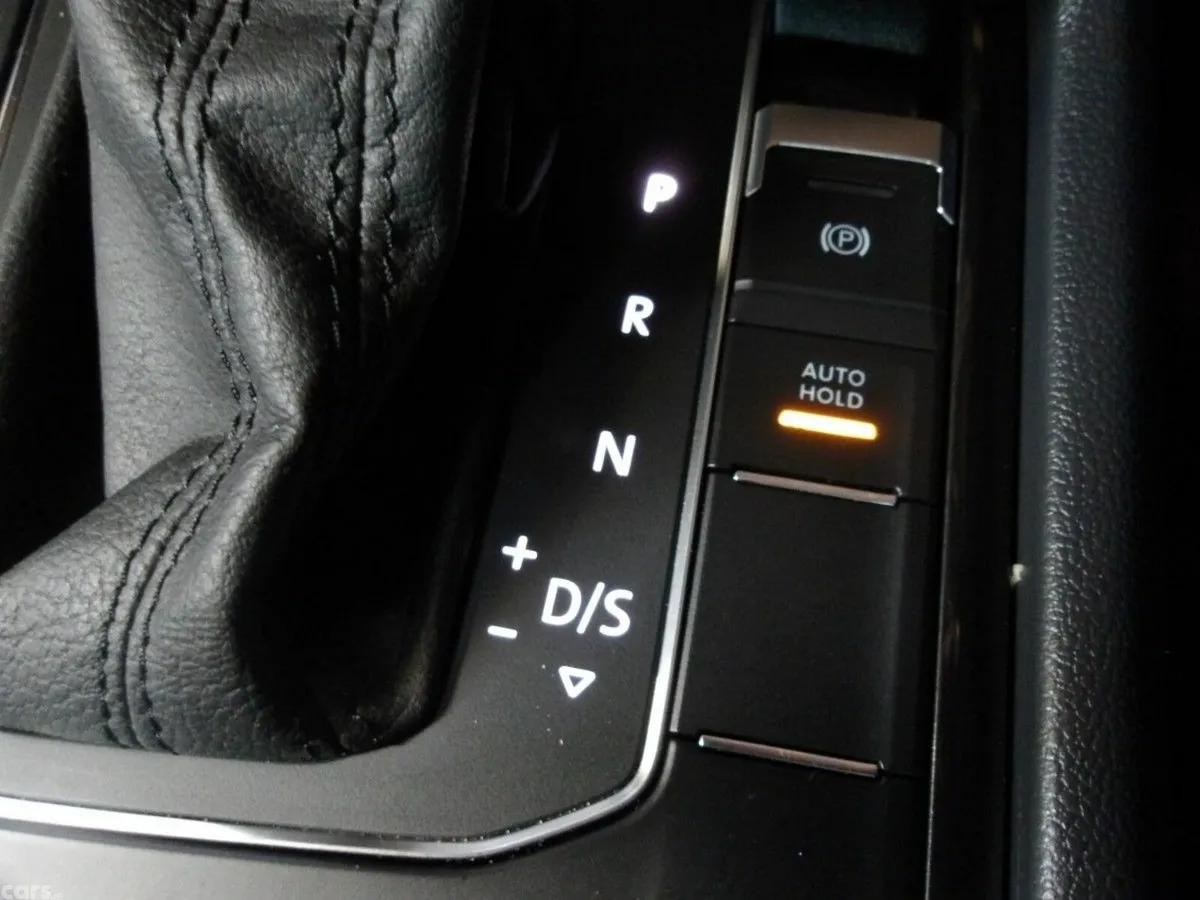 Volkswagen Tiguan SUV, Diesel, 2019, Black