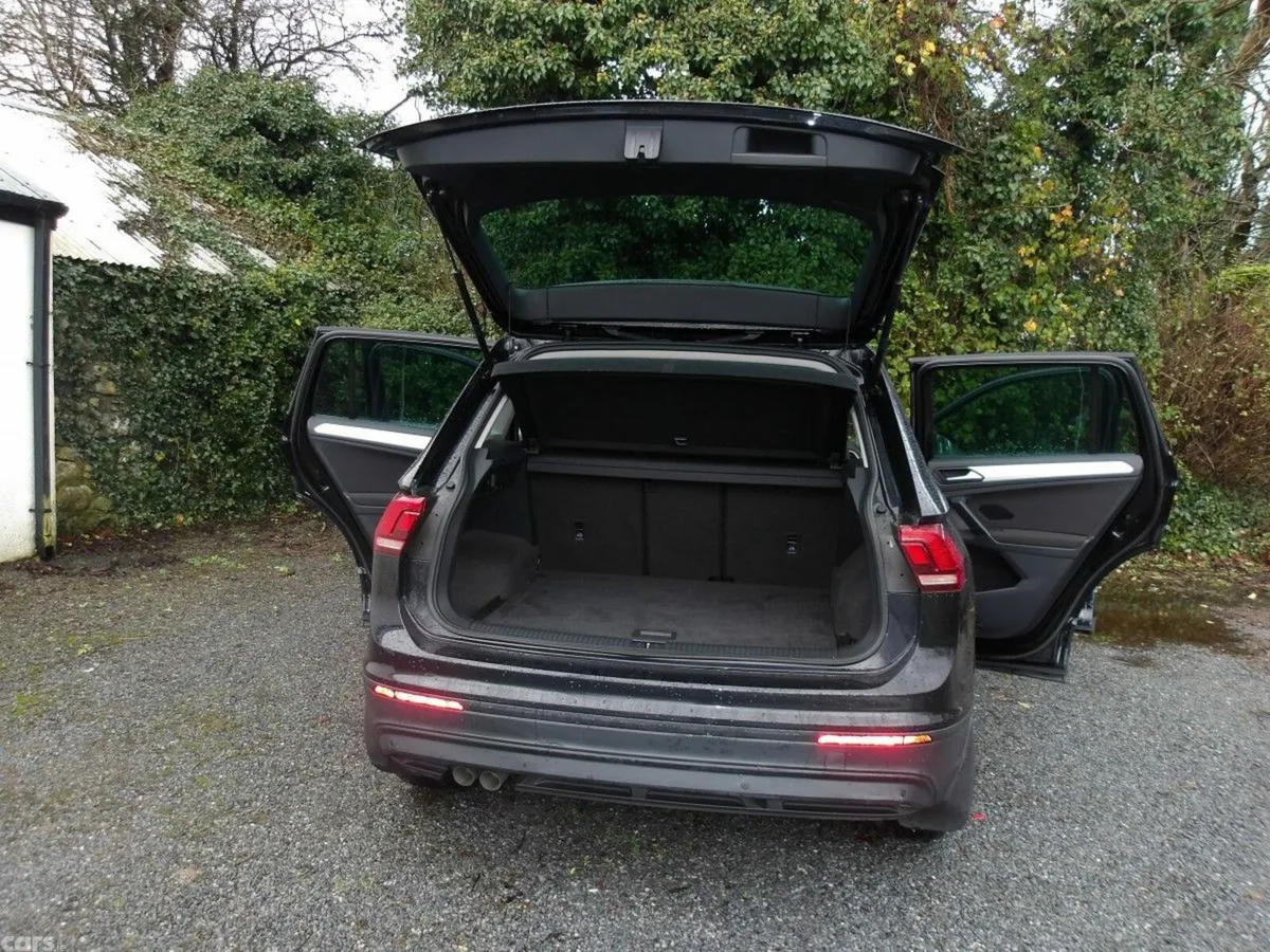 Volkswagen Tiguan SUV, Diesel, 2019, Black