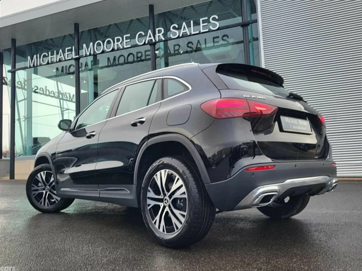 Mercedes-Benz GLA SUV, Petrol, 2027, Black