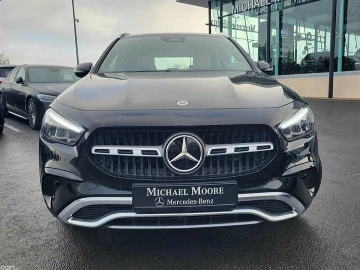 Mercedes-Benz GLA SUV, Petrol, 2027, Black