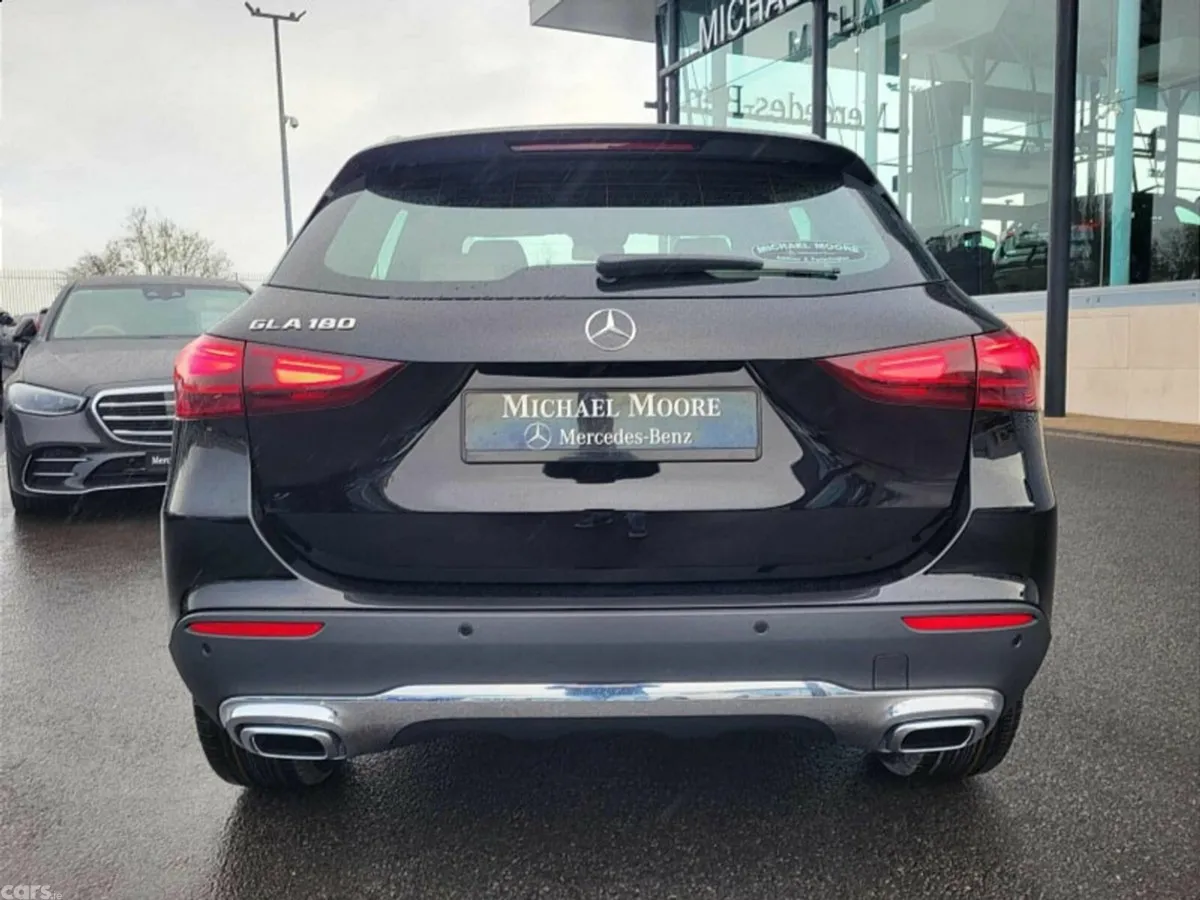 Mercedes-Benz GLA SUV, Petrol, 2027, Black