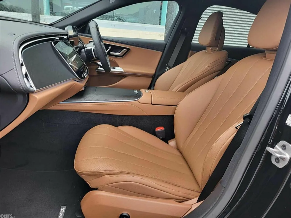 Mercedes-Benz E-Class Saloon, Diesel Plug-in Hybrid, 2027, Black