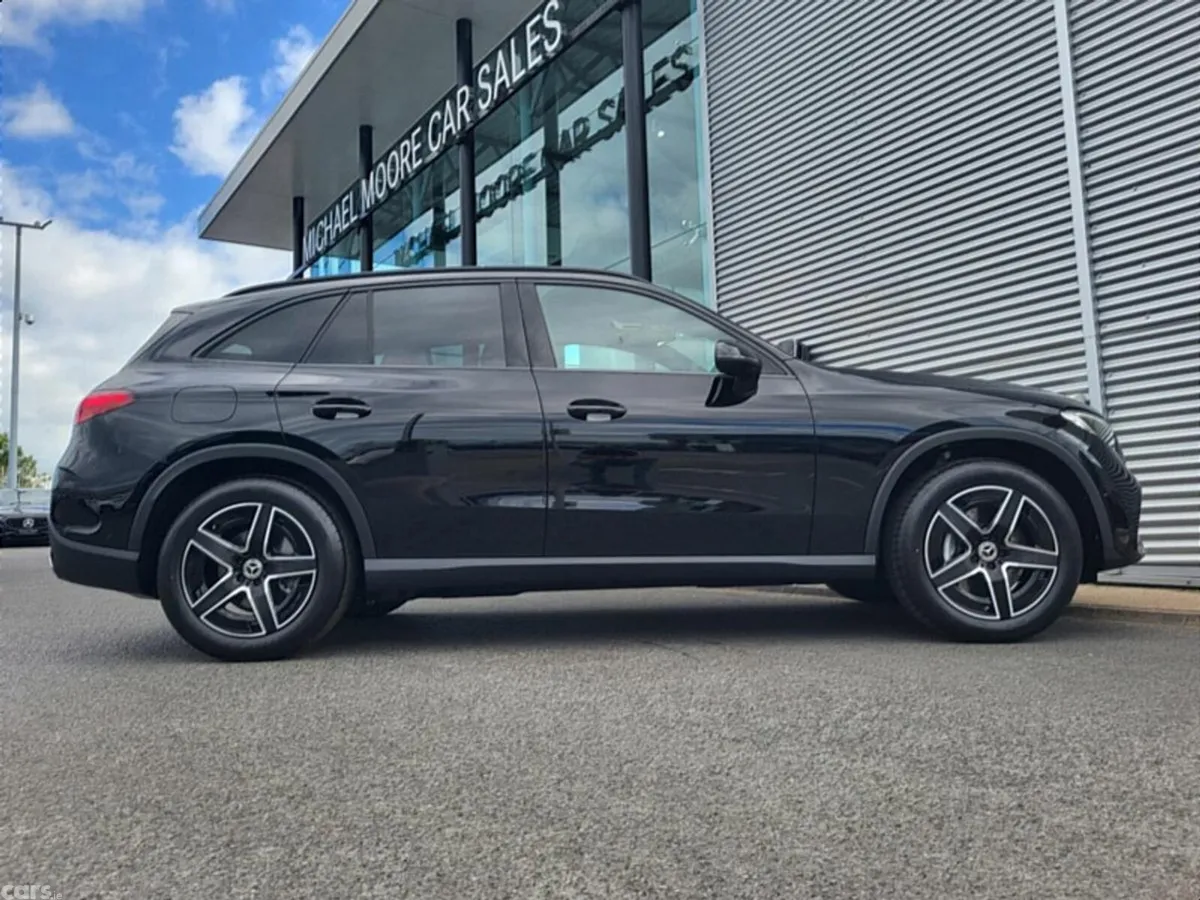Mercedes-Benz GLC SUV, Diesel Hybrid, 2027, Black
