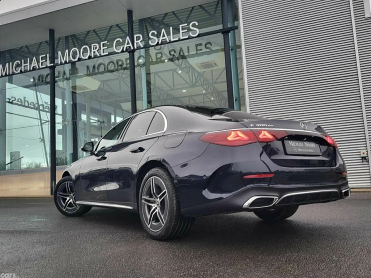 Mercedes-Benz E-Class Saloon, Diesel Plug-in Hybrid, 2027, Blue