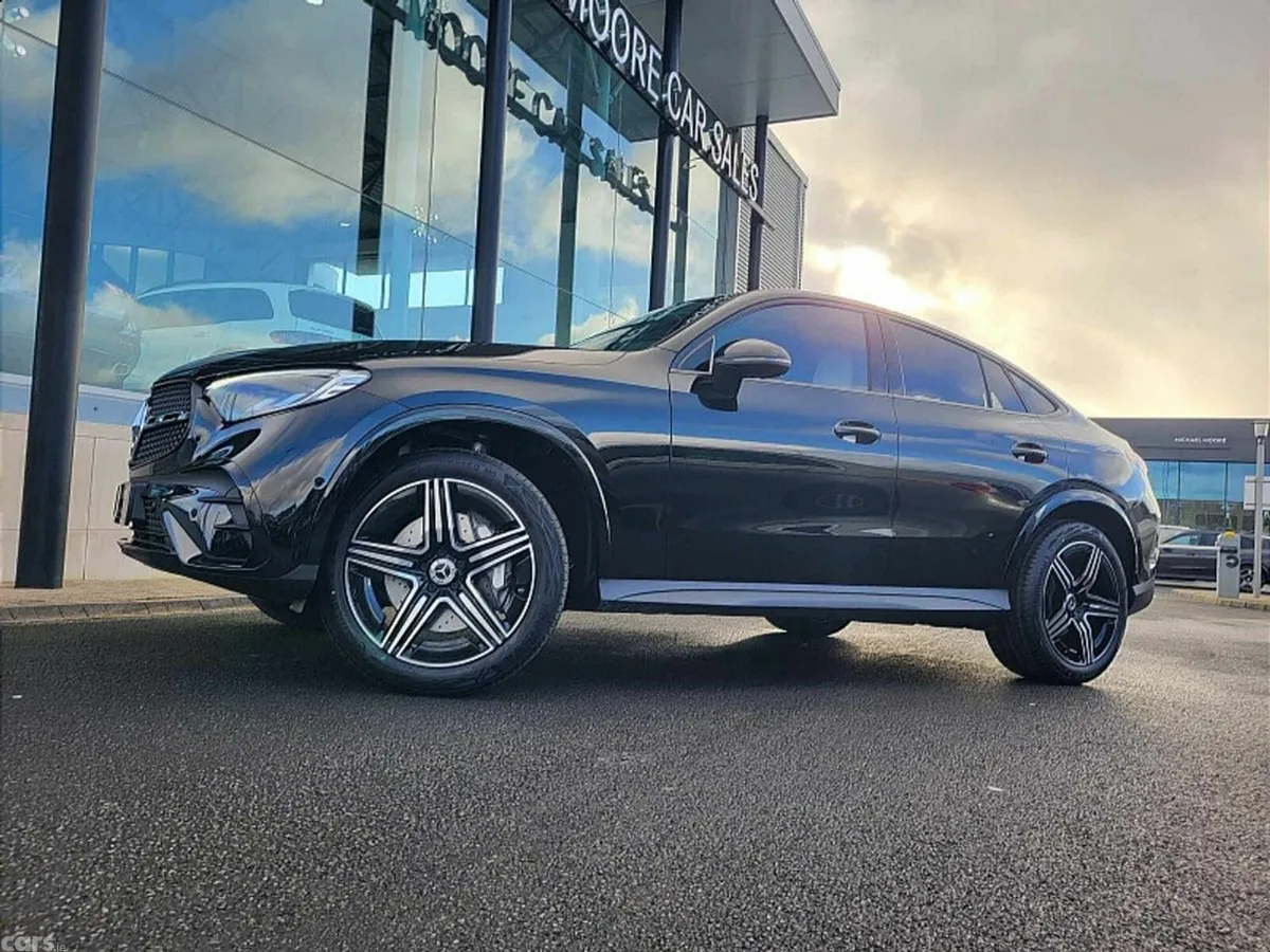 Mercedes-Benz GLC SUV, Diesel Hybrid, 2027, Black