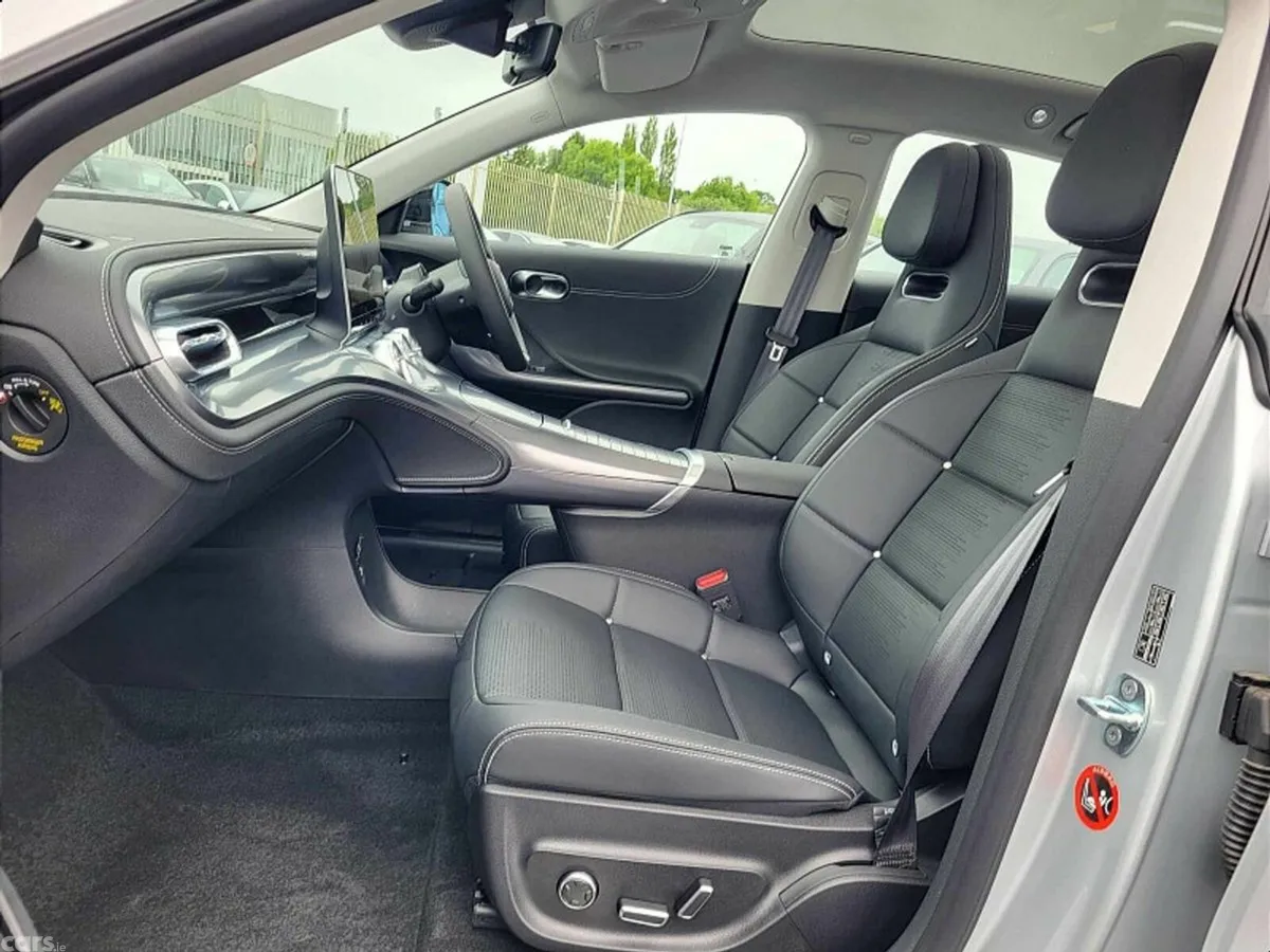 Smart #3 Hatchback, Electric, 2027, Silver