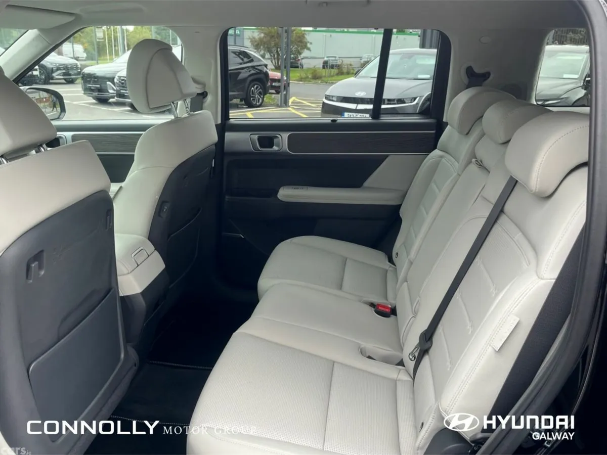 Hyundai Santa Fe SUV, Petrol Plug-in Hybrid, 2026, Black