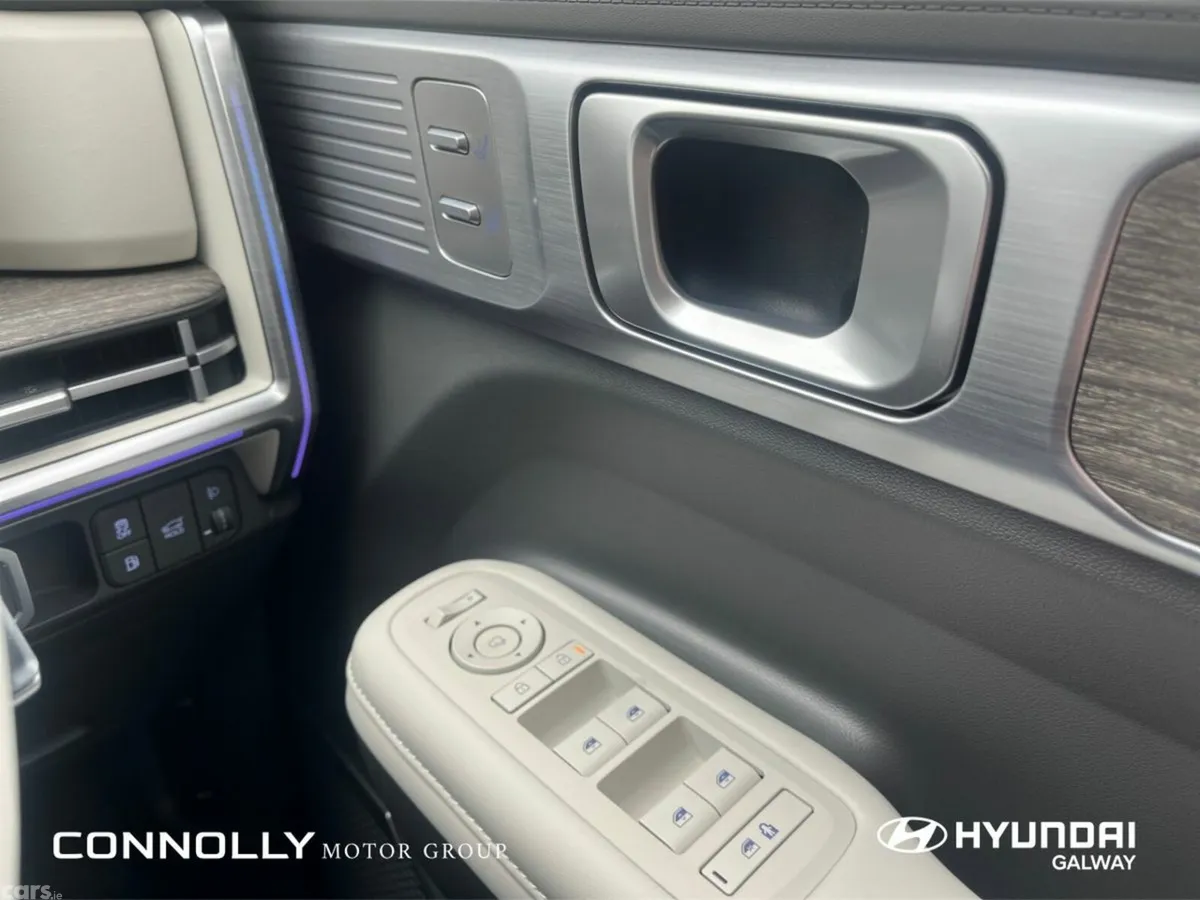 Hyundai Santa Fe SUV, Petrol Plug-in Hybrid, 2026, Black