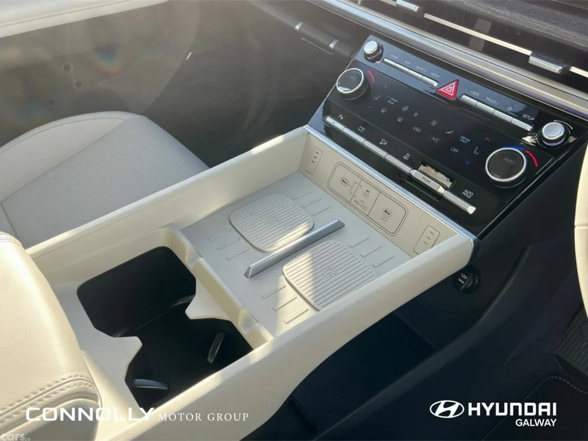 Hyundai Santa Fe SUV, Petrol Plug-in Hybrid, 2026, Blue