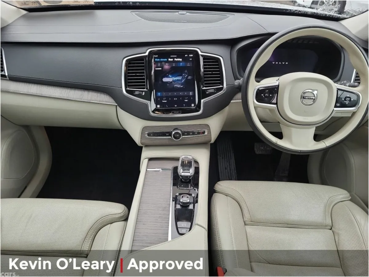 Volvo XC90 SUV, Petrol Plug-in Hybrid, 2023, Grey